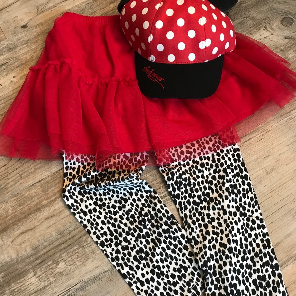 Old Navy Cheetah Crop Leggings